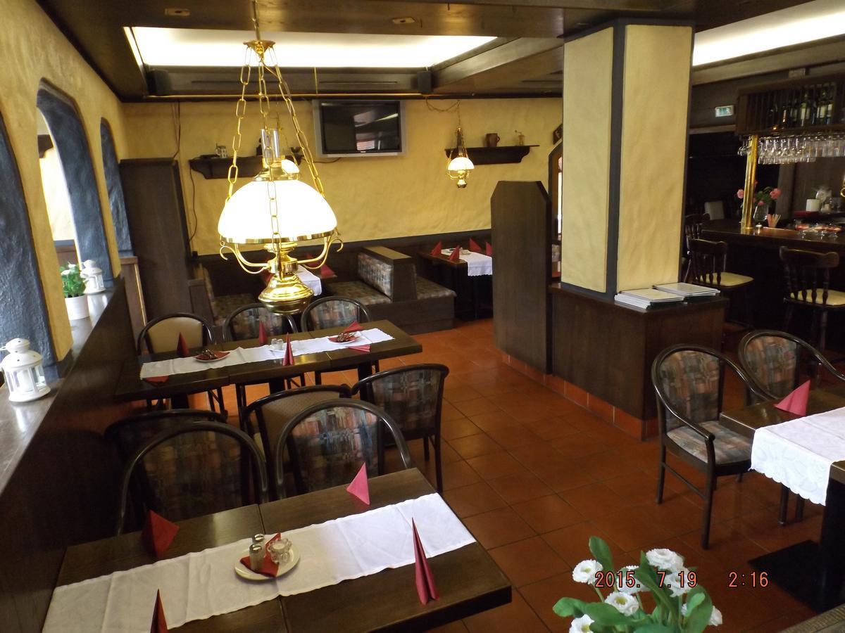 Hotel Ziegenkrug Schweriner Tor Pampow ภายนอก รูปภาพ