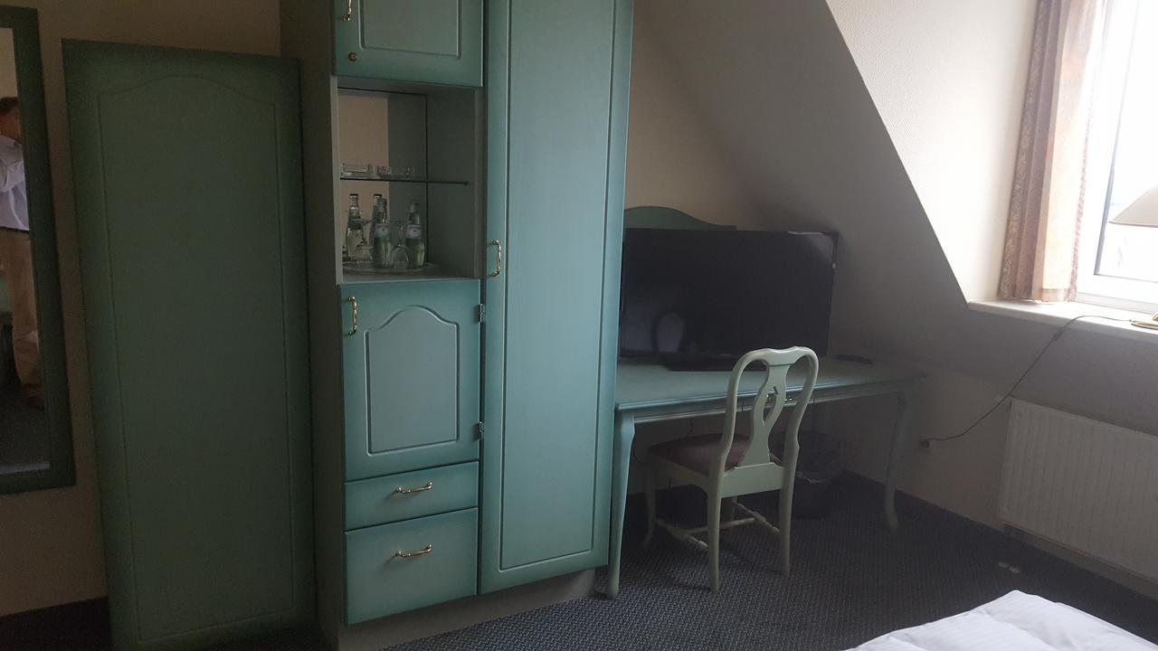 Hotel Ziegenkrug Schweriner Tor Pampow ภายนอก รูปภาพ