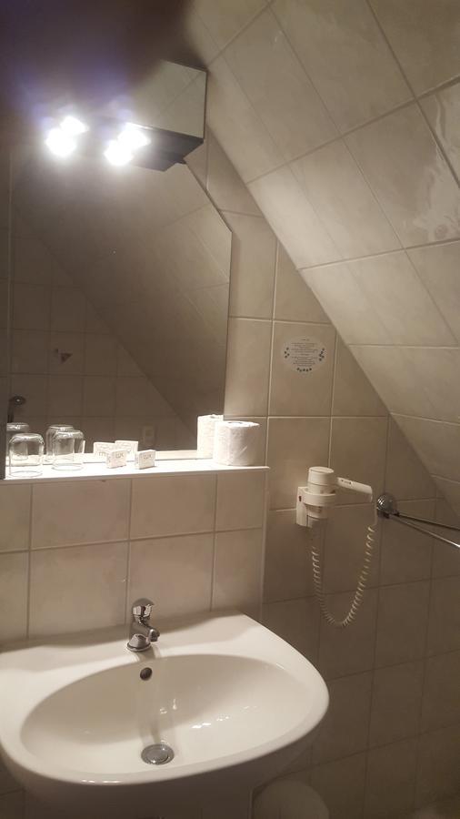 Hotel Ziegenkrug Schweriner Tor Pampow ภายนอก รูปภาพ
